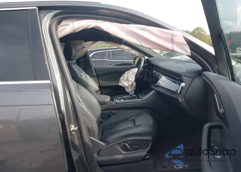 2021 Audi Q7 Premium Plus 45 Tfsi Quattro Tiptronic from USA, damaged, VIN WA1LJAF79MD019563